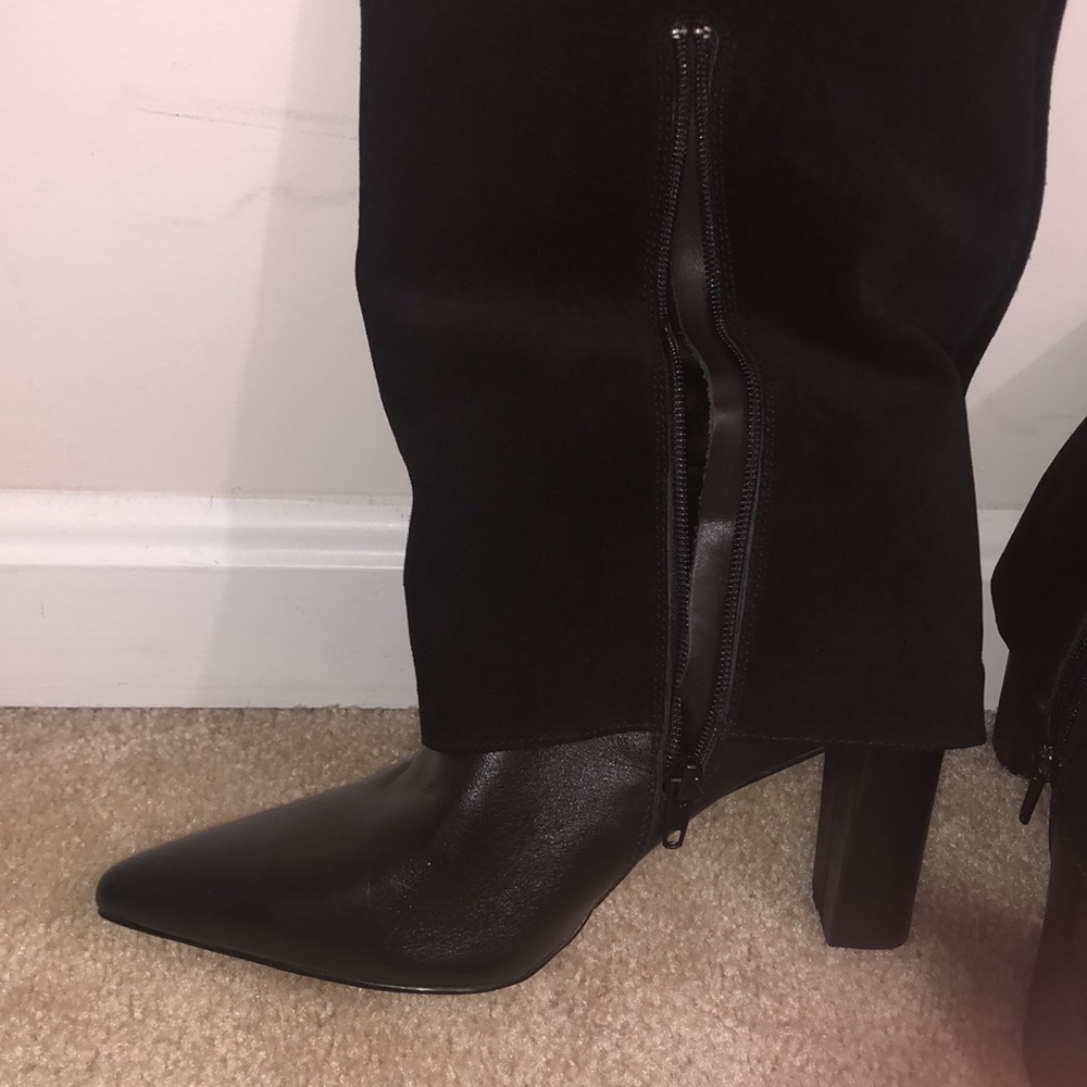 BLACK SUEDE CUFFED TO THE KNEE BOOT - SIZE 8 - Picture 3 of 8